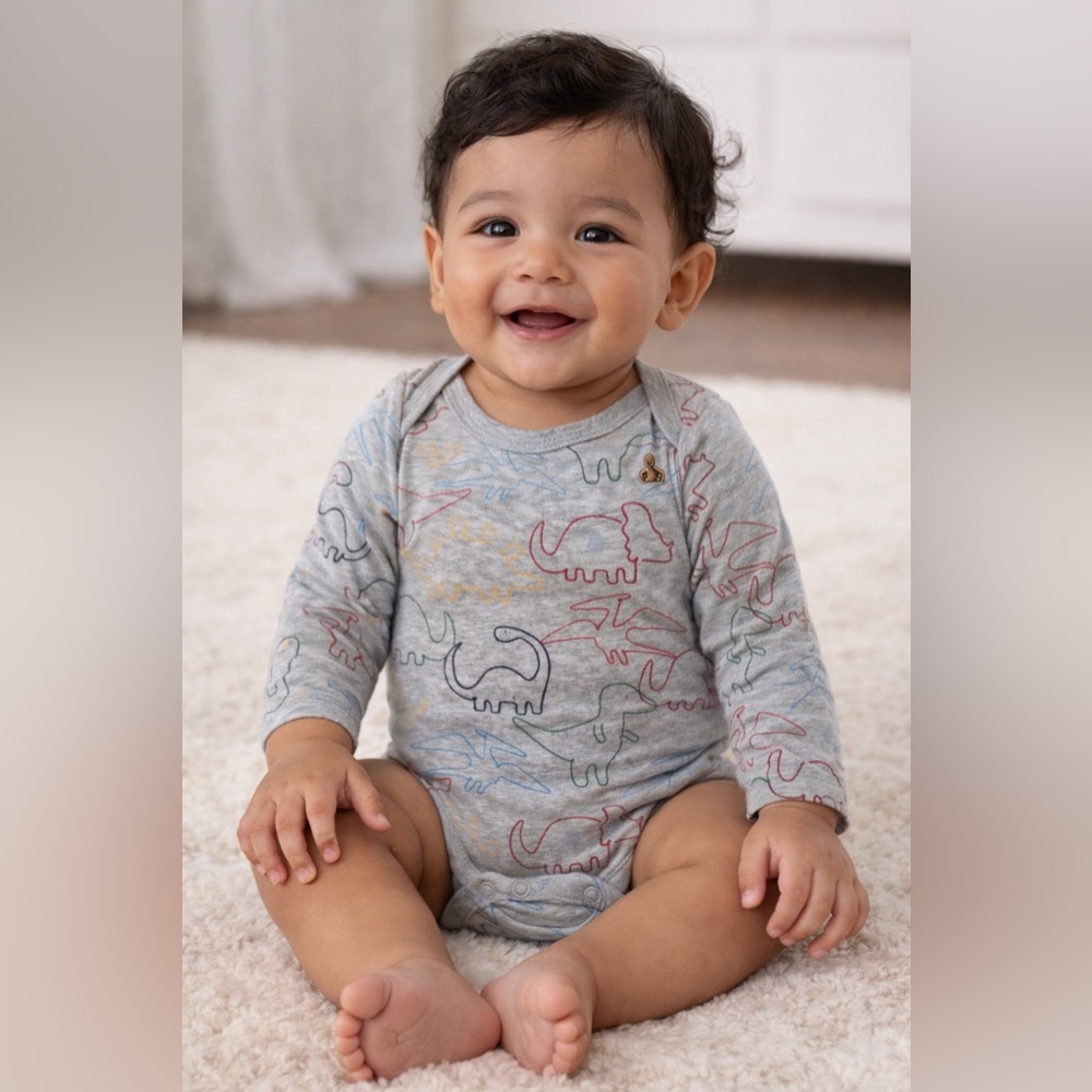Baby GAP Dinosaur Print Long-Sleeve Onesie Bodysuit